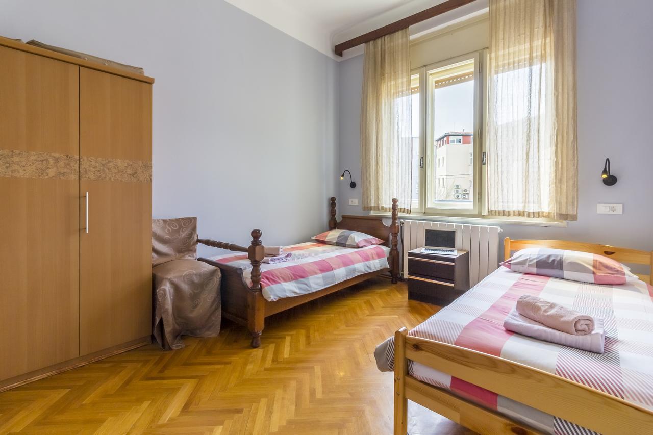 Spacious & Smart Center Apartment Póla Kültér fotó